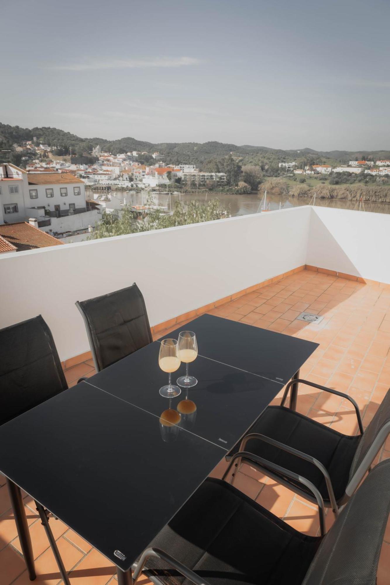 Neade Residencial Apartment *